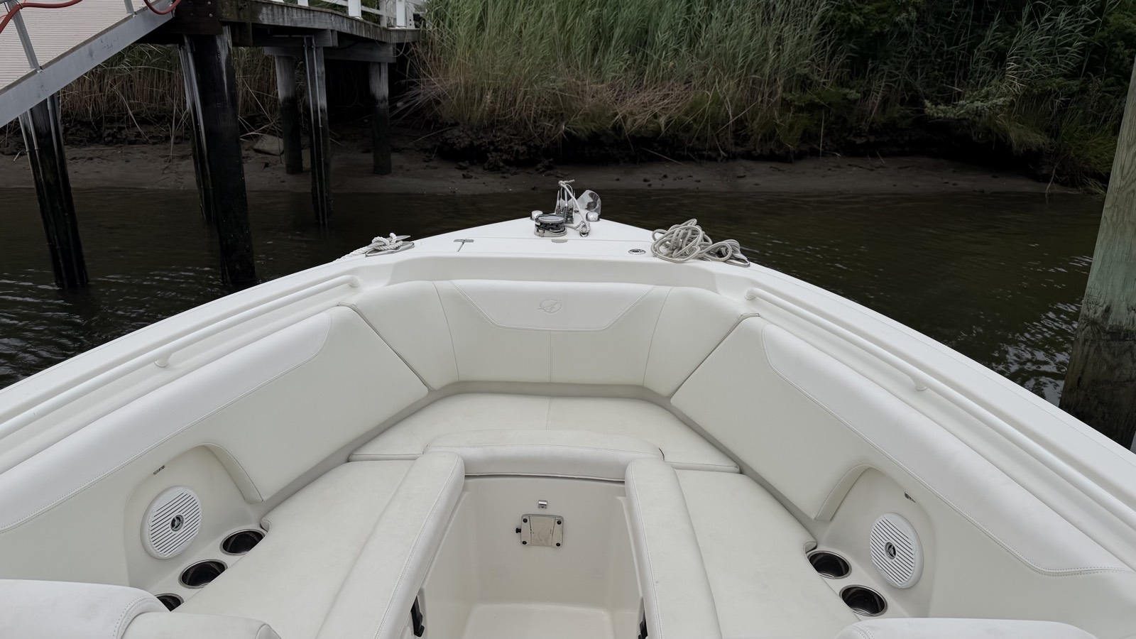 Bow seating on the Sailfish, white vinyl cleaned and the foredeck washed.